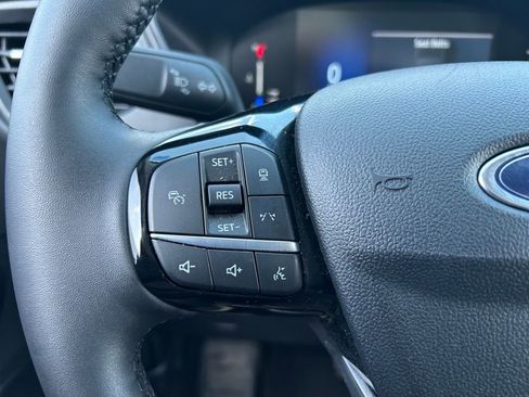 Used 2023 Ford Escape Active w/ Tech Pack #1 image 18