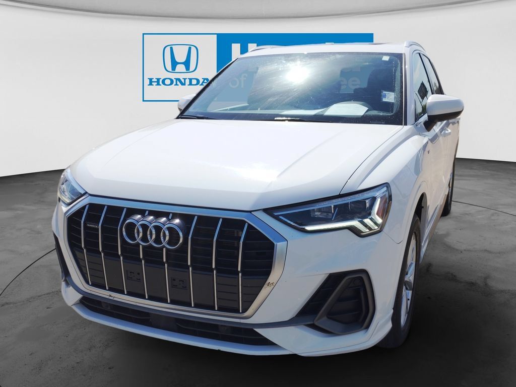 Used 2025 Audi Q3 2.0T Premium AWD/4WD image 1