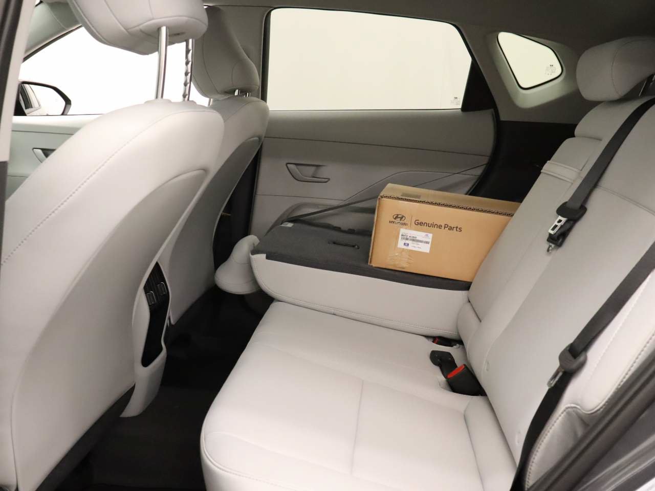 New 2026 Hyundai Kona SEL Sport FWD image 15