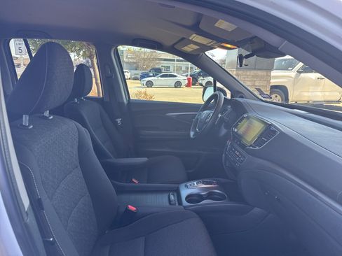 Used 2021 Honda Ridgeline Sport image 24