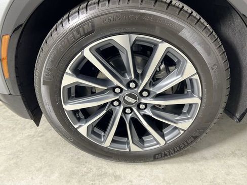 Used 2026 Cadillac Lyriq Sport AWD/4WD image 33