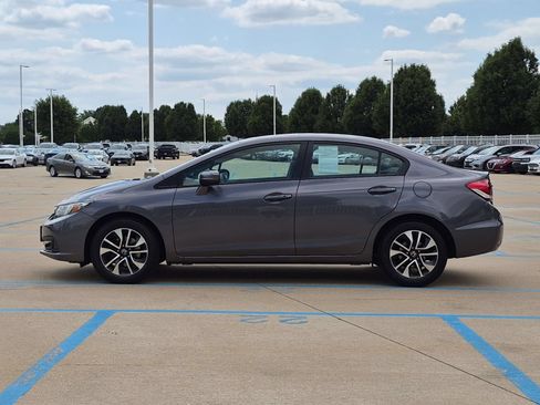 Used 2014 Honda Civic EX image 9