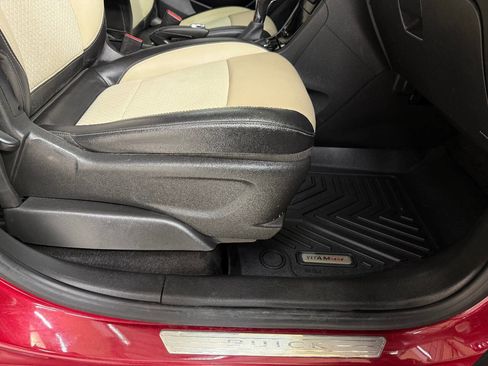 Used 2018 Buick Encore Preferred FWD image 56