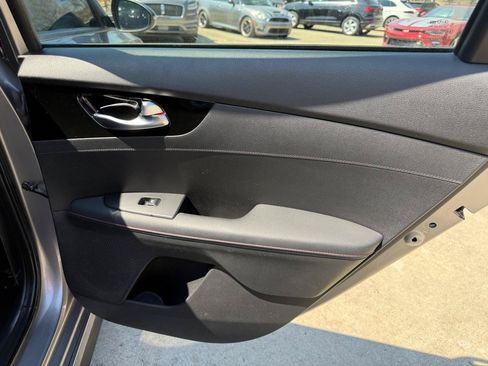 Used 2022 Kia Forte GT w/ GT2 Package FWD image 28