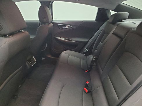 Used 2017 Chevrolet Malibu Hybrid FWD image 18