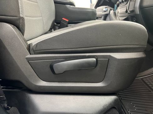 Used 2024 RAM 1500 Classic SLT image 22