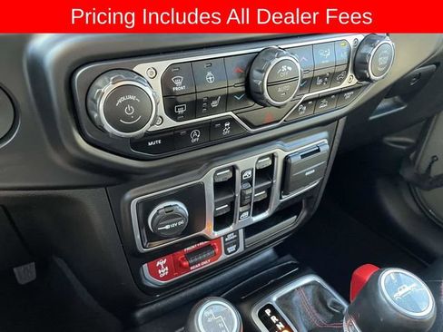 Used 2020 Jeep Gladiator Rubicon AWD/4WD image 37