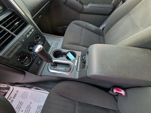Used 2010 Ford Explorer Sport Trac XLT image 18