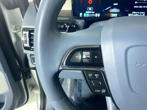 Used 2021 Lincoln Navigator L Black Label w/ Cargo Convenience Package image 12