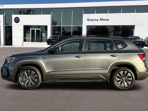 Used 2023 Volkswagen Taos S image 7