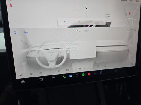 Used 2023 Tesla Model Y Long Range image 22