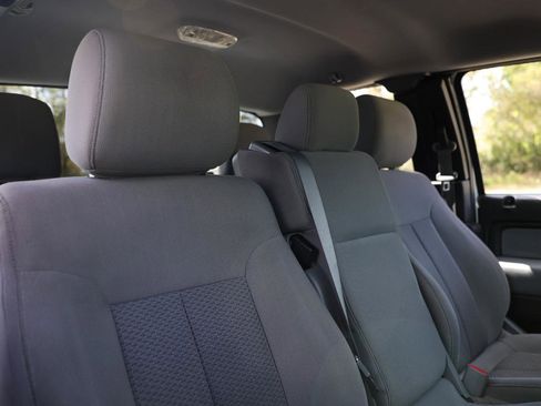 Used 2014 Ford F150 XLT w/ XLT Chrome Package image 16