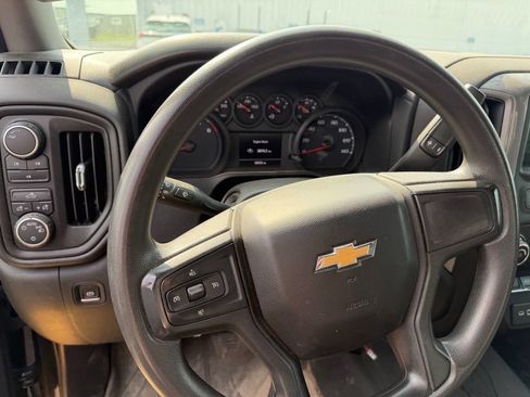 Used 2022 Chevrolet Silverado 2500 Custom w/ Custom Convenience Package AWD/4WD image 13