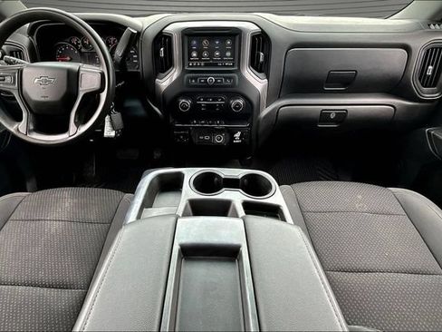 Used 2021 Chevrolet Silverado 1500 Custom Trail Boss AWD/4WD image 8
