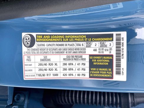 Certified 2025 Volkswagen Tiguan SE R-Line AWD/4WD image 33