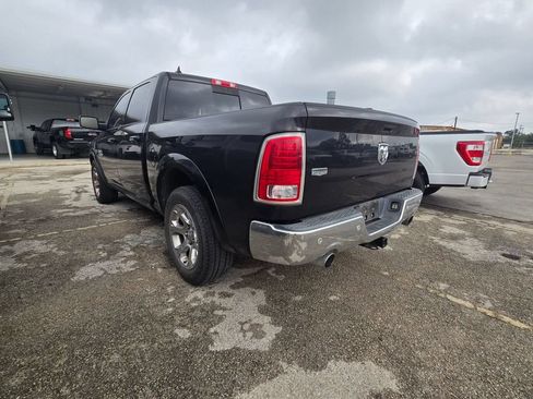 Used 2017 RAM 1500 Laramie w/ Convenience Group RWD image 4