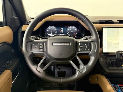 New 2026 Land Rover Defender 110 X-Dynamic SE AWD/4WD image 26