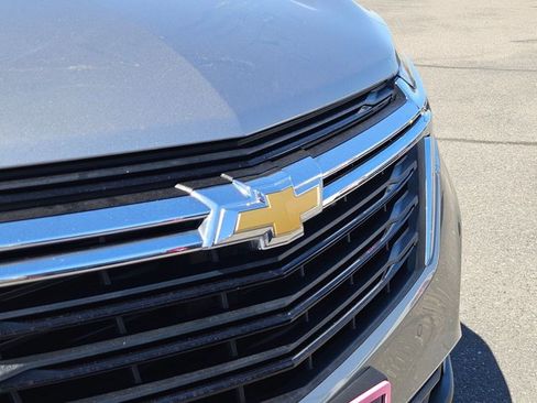 Used 2024 Chevrolet Equinox LT image 28