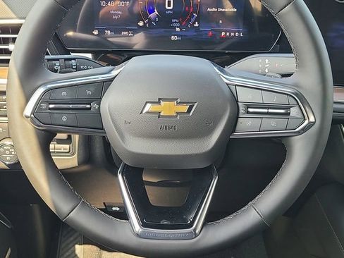 New 2025 Chevrolet Suburban High Country image 27