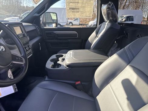 New 2024 RAM 3500 Tradesman image 13