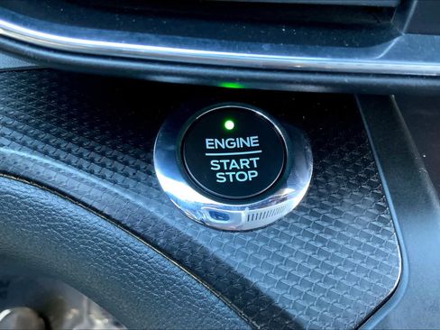 Used 2020 Ford Explorer ST image 35