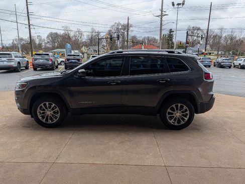 Used 2021 Jeep Cherokee Latitude Lux image 4