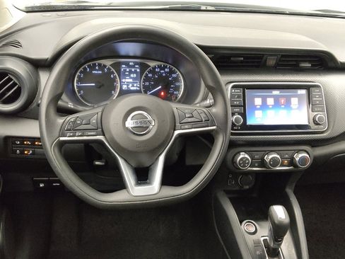 Used 2021 Nissan Kicks S FWD image 22