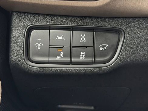 Used 2020 Hyundai Santa Fe SEL image 20