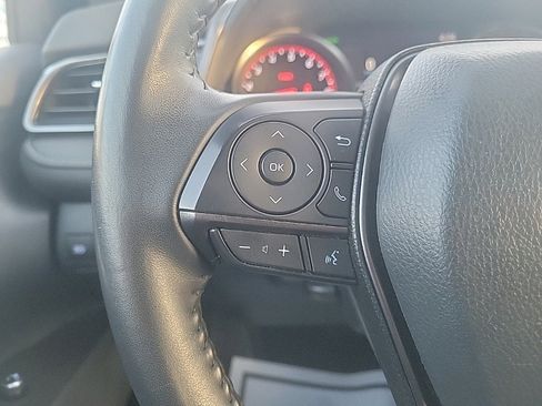 Used 2024 Toyota Camry XSE image 11