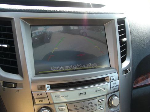 Used 2012 Subaru Legacy 2.5i Limited image 25