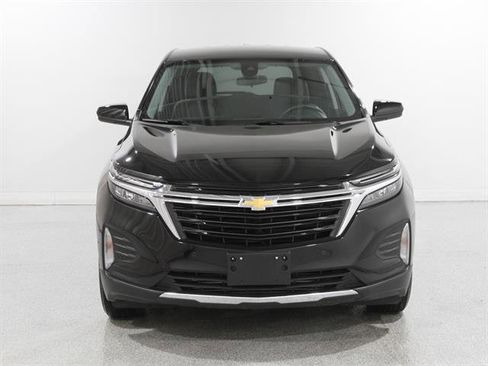 Used 2024 Chevrolet Equinox LT image 2