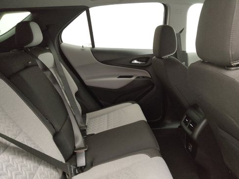 Used 2022 Chevrolet Equinox LT FWD image 19