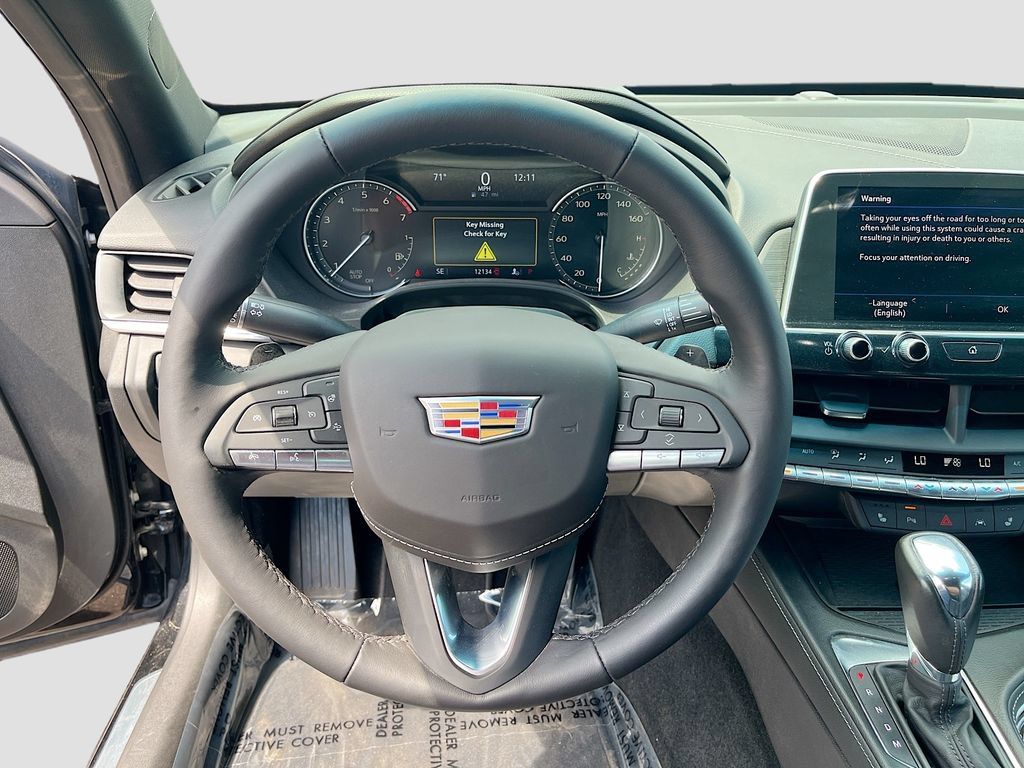 Used 2024 Cadillac CT4 Luxury w/ Cold Weather Package AWD/4WD image 11