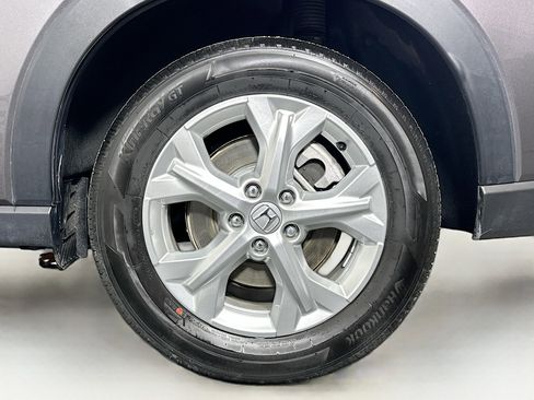 Used 2025 Honda HR-V LX image 11