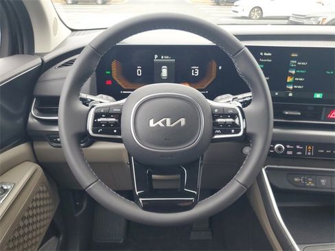 New 2026 Kia Carnival LXS image 12