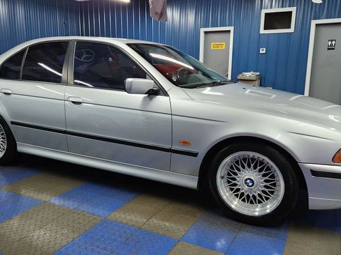 Used 1999 BMW 528i Sedan image 71