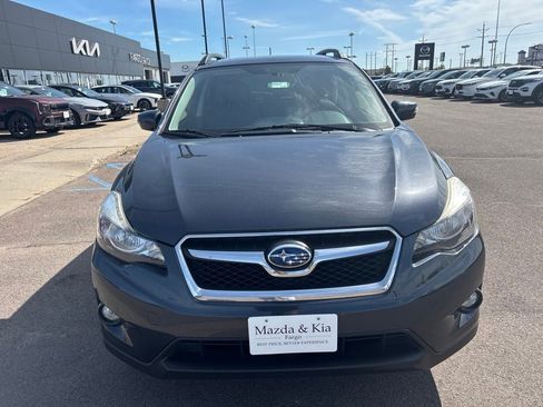 Used 2015 Subaru Crosstrek 2.0i Limited w/ Popular Package #2 AWD/4WD image 2