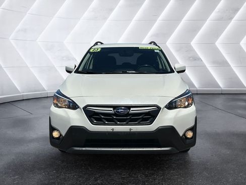 Used 2023 Subaru Crosstrek 2.0i Premium w/ Popular Package #4A AWD/4WD image 2