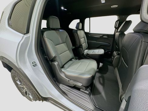 New 2026 GMC Acadia AT4 w/ Luxury Package AWD/4WD image 29