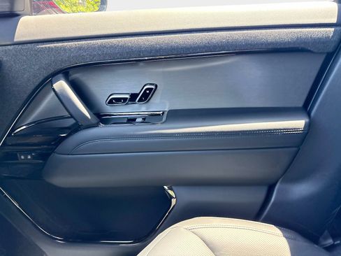 New 2026 Land Rover Range Rover Sport Dynamic SE AWD/4WD image 25
