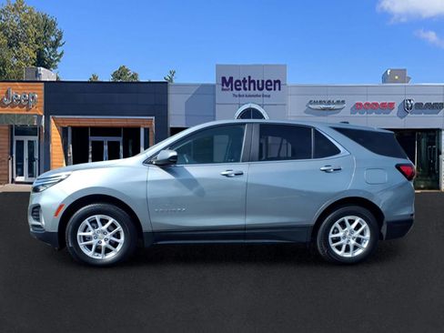Used 2024 Chevrolet Equinox LT AWD/4WD image 4