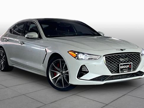 Used 2021 Genesis G70 3.3T w/ Prestige Package RWD image 2