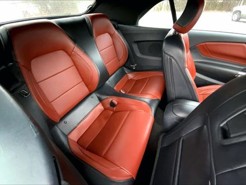 Used 2024 Ford Mustang Premium image 15