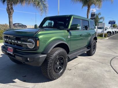 New 2025 Ford Bronco Outer Banks