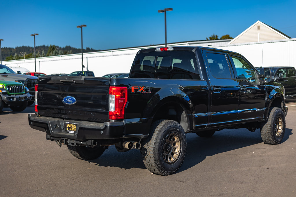 Used 2019 Ford F350 Lariat AWD/4WD image 7