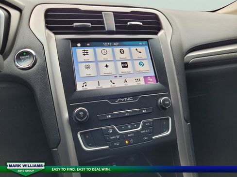 Used 2019 Ford Fusion SE image 20