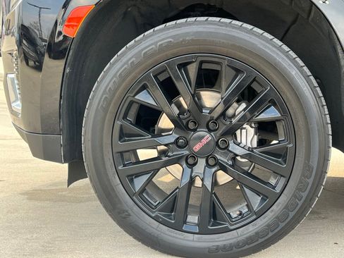 Used 2021 GMC Yukon Denali image 8