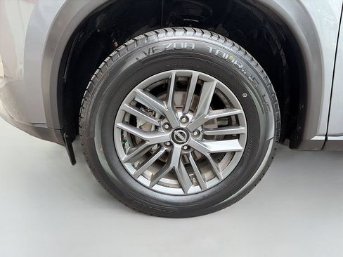 Used 2023 Nissan Rogue S FWD image 29