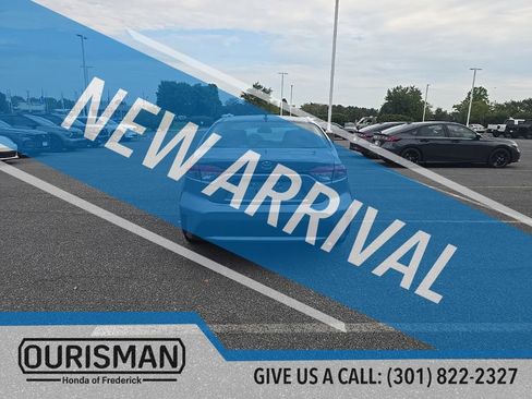 Used 2020 Toyota Corolla LE FWD image 7