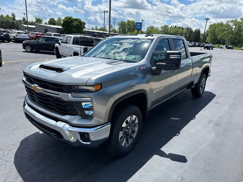 New 2026 Chevrolet Silverado 3500 LT w/ All Star Edition AWD/4WD image 3